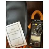 DIGITAL AC/DC CLAMP METER