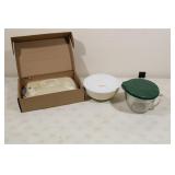 Kitchen Items Pampered Chef and Anchor Hocking