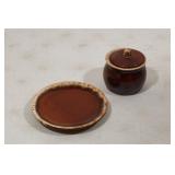 Hull Pottery Sugar Bowl and saucer