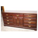 Dresser Solid Wood  72x20x33