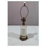 Hobnail table lamp