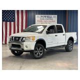 2015 Nissan TITAN