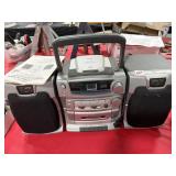 Compact disc player/radio