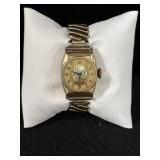 DALE EVANS CHARACTER WRIST WATCH W/ METAL BAND
