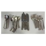 46 PC SILVER PLATED FLATWARE