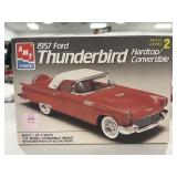 AMT 1957 FORD THUNDERBIRD CAR MODEL KIT