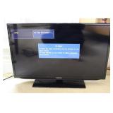 32" Samsung TV (No Remote)