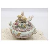 NORLEANS BISQUE TRINKET BOX