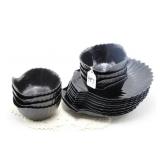 BLACK GLASS SHELL SNACK SET