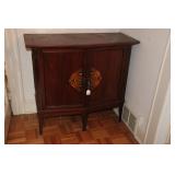 DOUBLE DOOR CABINET