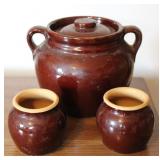 USA Glazed Brown Ceramic Bean Pot w/ Bowls