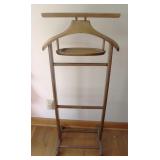 Wooden Butler Valet Stand Suit Rack