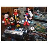 Mickey Mouse & Minnie Disney Souvenirs & Trinkets