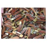 (200) PLUS POCKET KNIVES