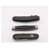 THREE POCKET KNIVES