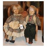 PORCLELAIN COUPLE ON BENCH