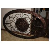 METAL OVAL WALL PLAQUE