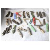 ABOUT (27) ASSORTED POCKET KNIVES