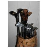 GOLF CLUBS IN BAG