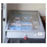ALUMINUM DISPLAY CASE, PLEXIGLASS