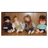 (4) DOLLS