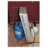 STEP LADDER & (2) SPRAYERS