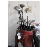 GOLF CLUBS IN BAG