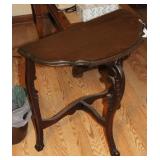 WALL ACCENT TABLE