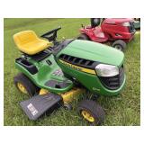 JOHN DEERE D110 RIDER