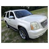 2011 GMC DENALI