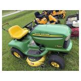 JOHN DEERE LT 166 42" RIDER