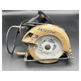 SKILSAW 7-1/4 CIRCULAR SAW