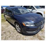 2013 VOLKSWAGEN PASSAT
