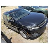 2012 VOLKSWAGEN TIGUAN