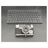 BLUETOOTH KEYBOARD & ARGU A-5 CAMERA