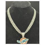 DESIGNER STYLE NECKLACE AND CHARM
