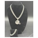 DESIGNER STYLE NECKLACE AND BRACELET