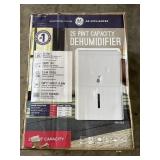 GE APPLIANCES 25 PINT CAPACITY DEHUMIDIFIER -