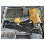 STANLEY BOSTITCH 15-GAUGE PNEUMATIC FINISH NAILER