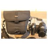Konica Minolta DiMAGE Digital Camera w/ Case