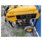 DEWALT GAS GENERATOR **NOT TESTED**