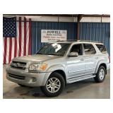 2005 TOYOTA SEQUOIA