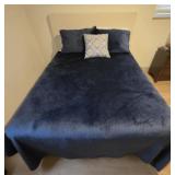 Full Size Bed w/ Mattress & Bedding