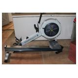 CONCEPT 2 ROWING MACHINE