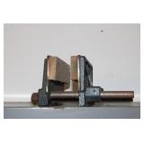 WOODWORKING VISE