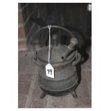 CAST IRON SMUGE POT