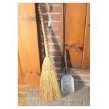 SMALL FIREPLACE BROOM & ASH SHOVEL