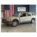 2003 VOLVO XC70