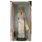 Franklin Mint Diana, Princess of Whales Doll