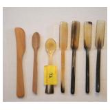 CARVED HORN AND WOODEN UTENSILS - 7 PCS.